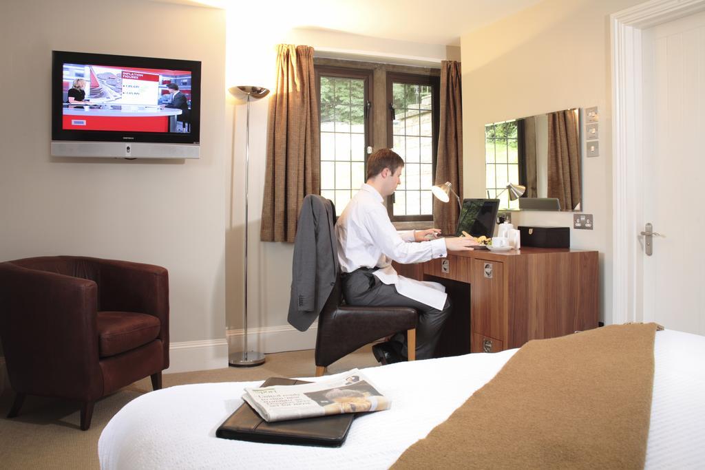 Hatton Court Hotel Gloucester Szoba fotó